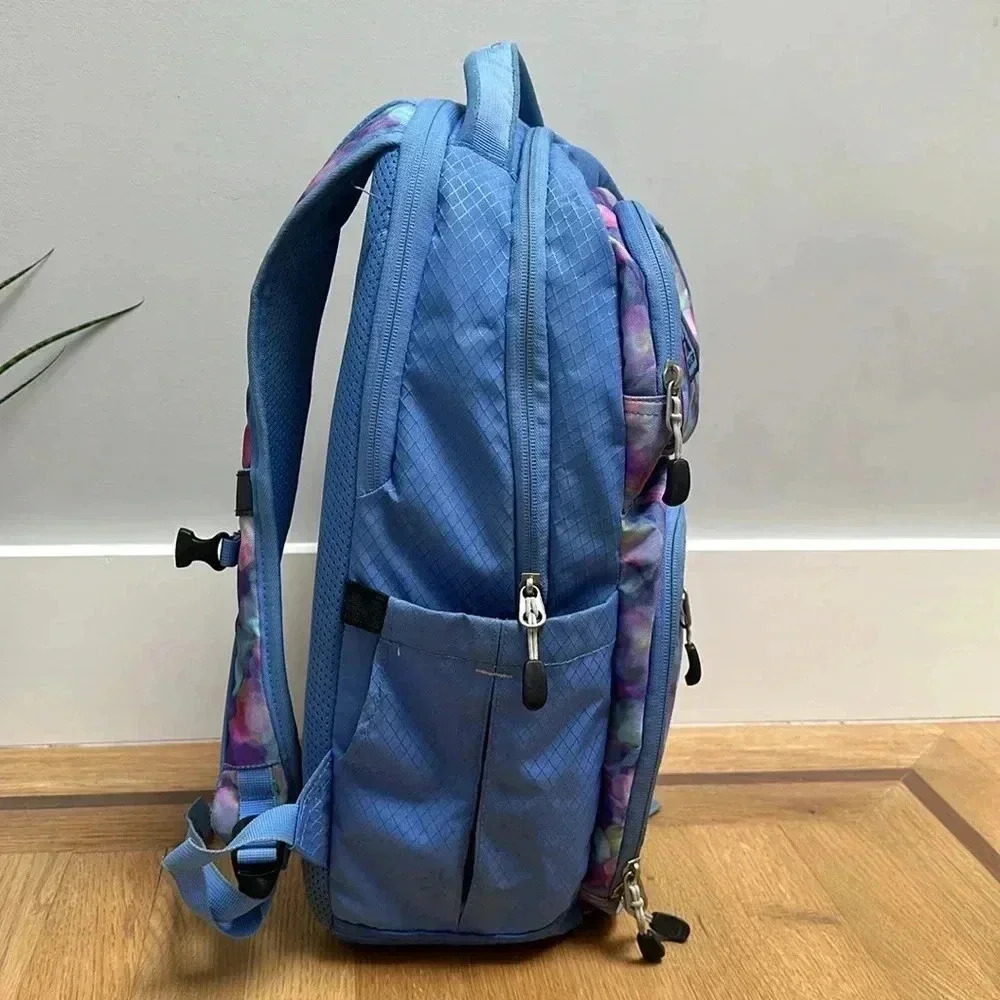High Sierra backpack - Picture 2 of 10